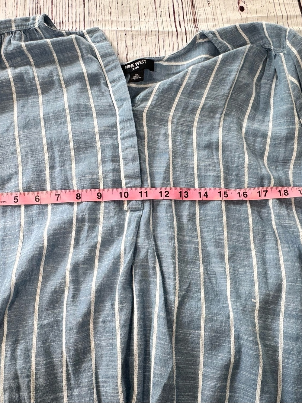 Nine West Jeans XL Blue White Stripe Tunic Blouse Split Neck 3/4 Sleeve Coastal - Picture 9 of 10